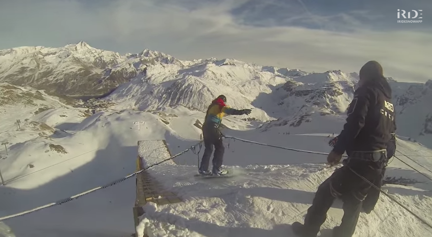 Snowboard-bungyjump kanske är någonting just för dig?